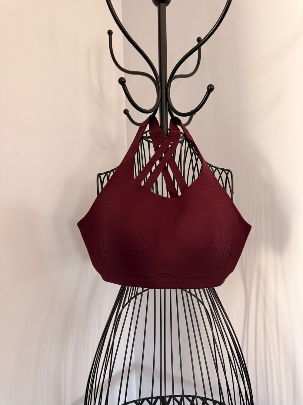 lululemon athletica Crisscross High-Neck Sports Bra - Deep Burgundy